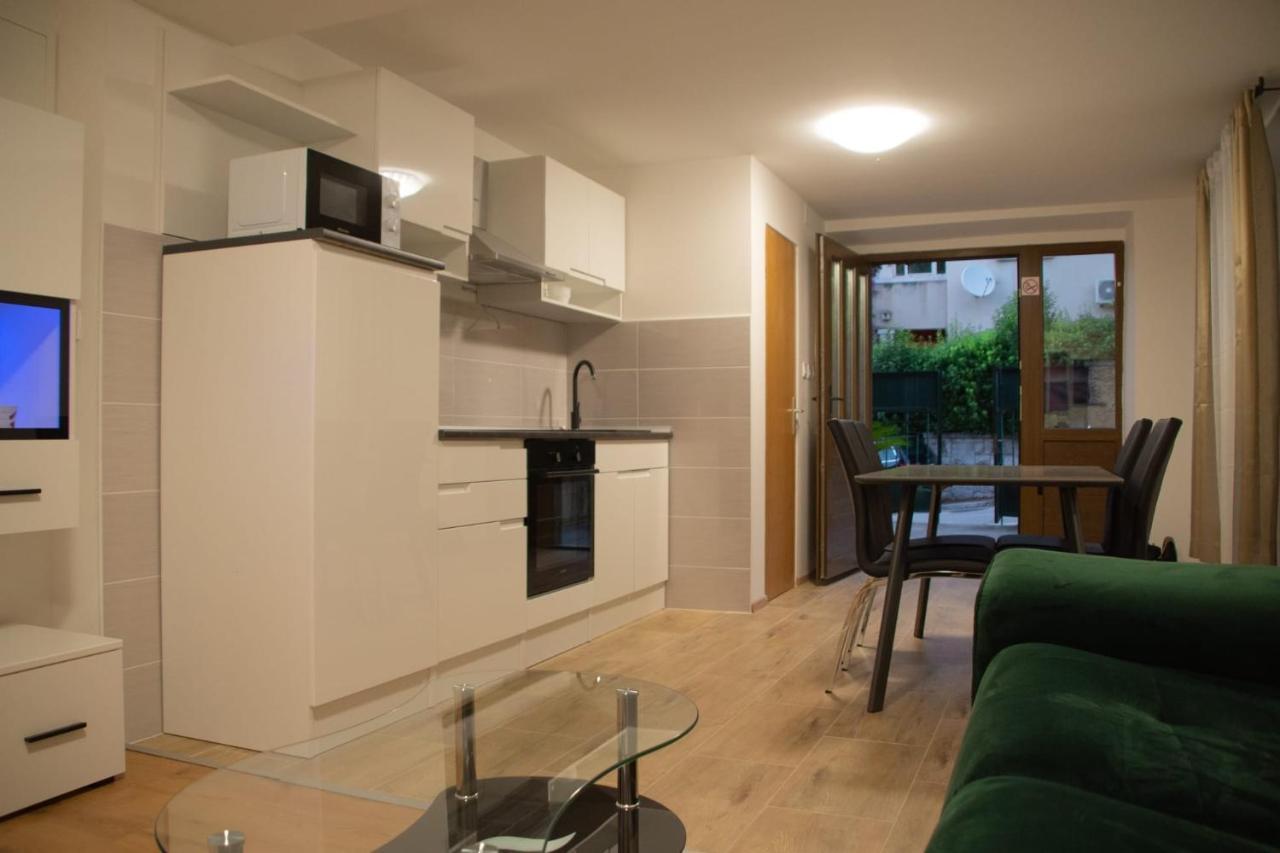 Cosy Charming Apartment Near The Palace Split Exterior photo